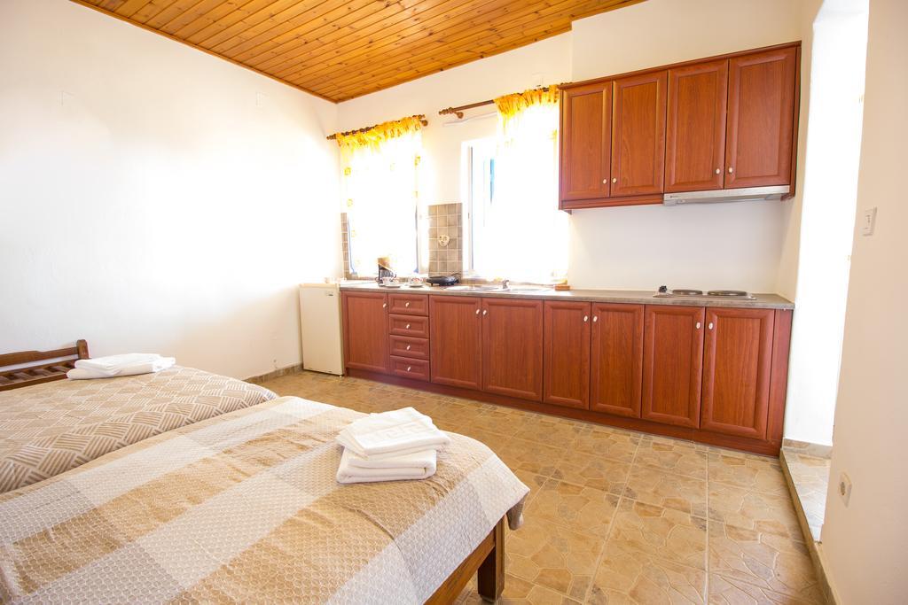Lazarou Beach Apartments Platis Gialos  Exteriör bild